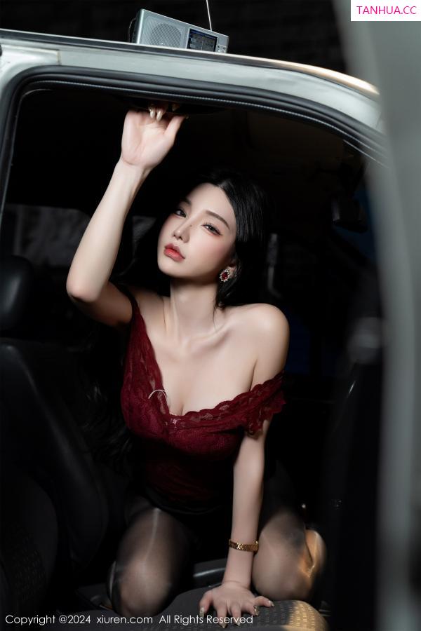 周于希dummy  [XiuRen]高清写真图 2024.01.19 No.7993 周于希Sally 黑丝美臀第63张图片